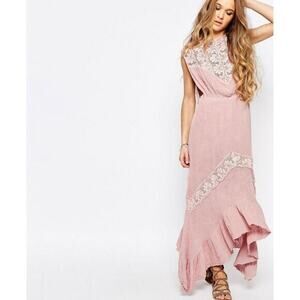 Jen’s Pirate Booty Rising Sun
Dress with Lace Yoke Small